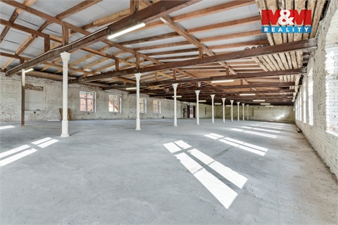 Pronájem výrobního objektu, 884 m² - 4