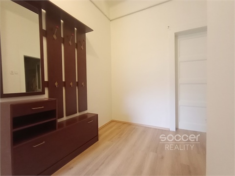 Pronájem bytu 1+1, 58 m² - 6