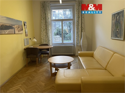 Pronájem obchodních prostor, 17 m² 0