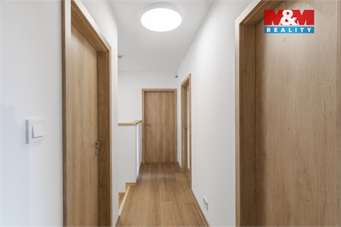 Prodej rodinného domu, 125 m² - 8