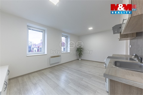 Pronájem bytu 2kk, 36 m² 2