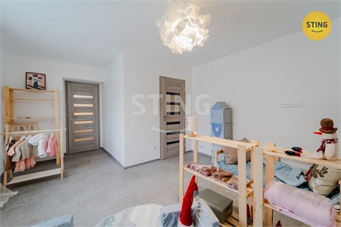 Prodej rodinného domu, 208 m² 8