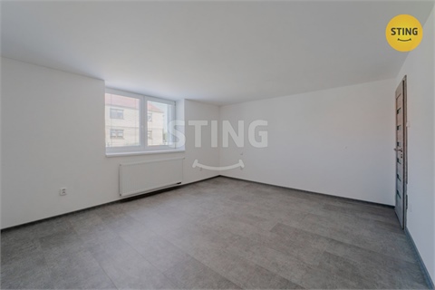 Prodej rodinného domu, 208 m² - 20