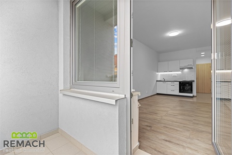 Pronájem bytu 1kk, 28 m² - 2