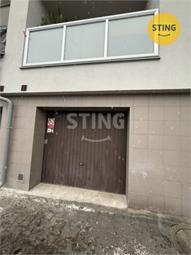 Pronájem garáže, 21 m² - 0