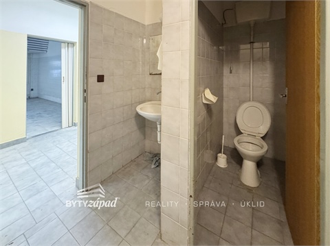 Pronájem kanceláře, 115 m² 6