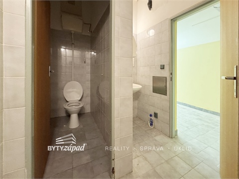 Pronájem kanceláře, 115 m² - 8