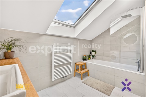 Prodej bytu 4+1, 93 m² - 18