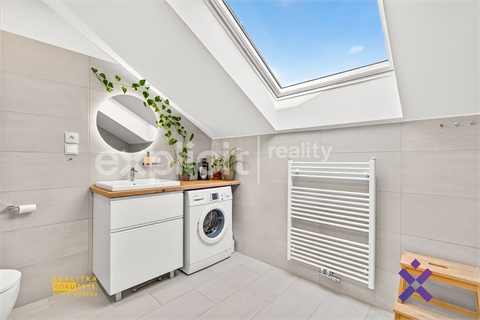 Prodej bytu 4+1, 93 m² 18