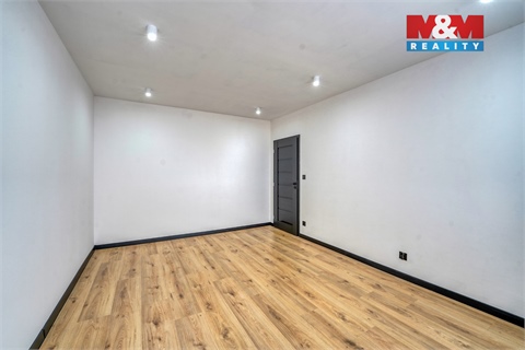 Prodej bytu 4+1, 84 m² - 26