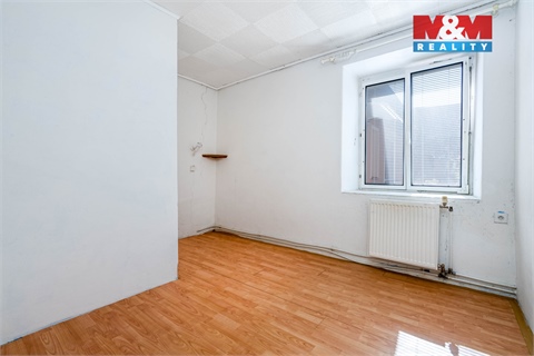 Prodej rodinného domu, 150 m² - 14