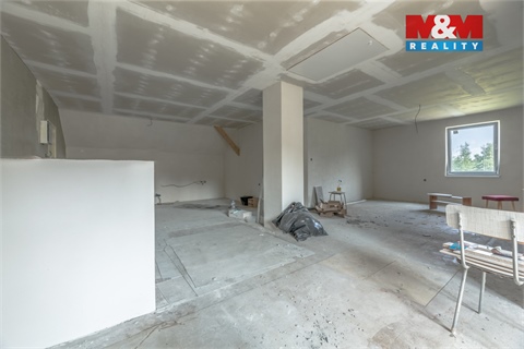 Prodej rodinného domu, 350 m² - 8