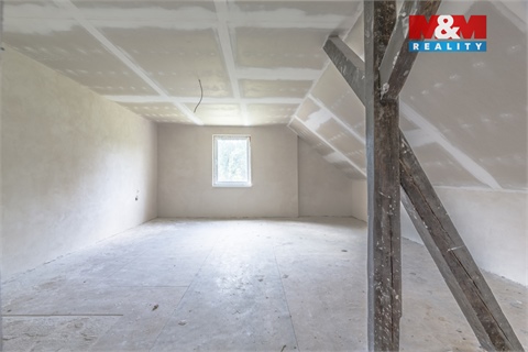 Prodej rodinného domu, 350 m² 6