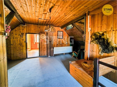 Prodej rodinného domu, 200 m² 14