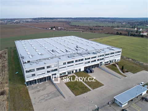 Pronájem skladu / haly, 6 500 m² - 0