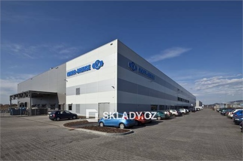 Pronájem skladu / haly, 2 500 m² 2