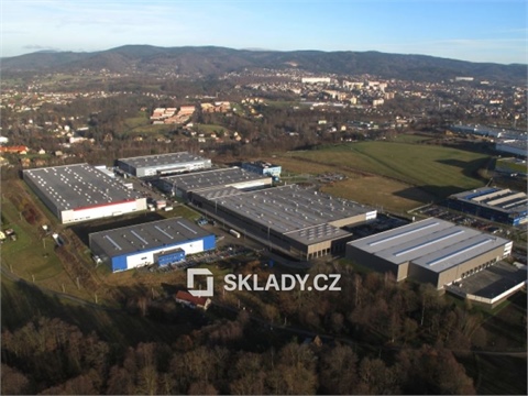 Pronájem skladu / haly, 2 500 m² - 2