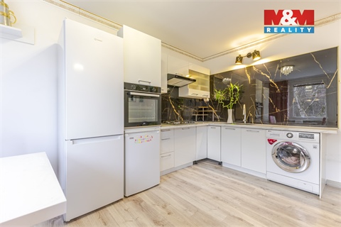 Prodej bytu 3+1, 69 m² - 2