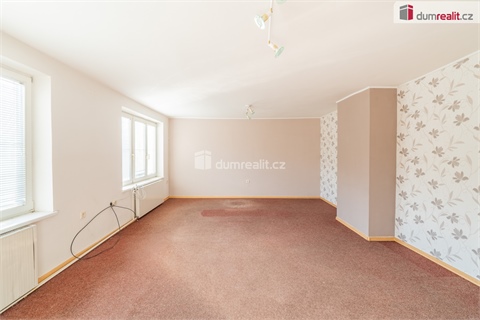 Prodej rodinného domu, 230 m² - 6