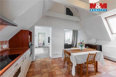 Prodej rodinného domu, 182 m² - 20