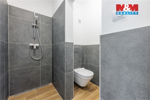 Prodej rodinného domu, 182 m² 18