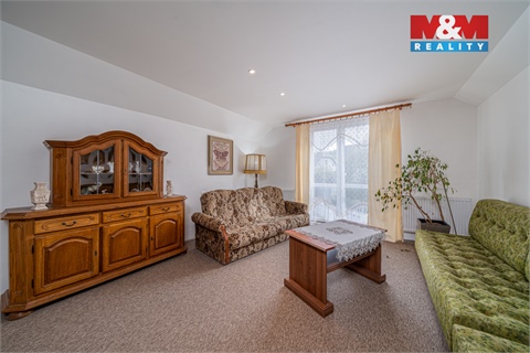 Prodej rodinného domu, 280 m² - 8