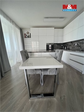 Pronájem bytu 3kk, 87 m² - 6