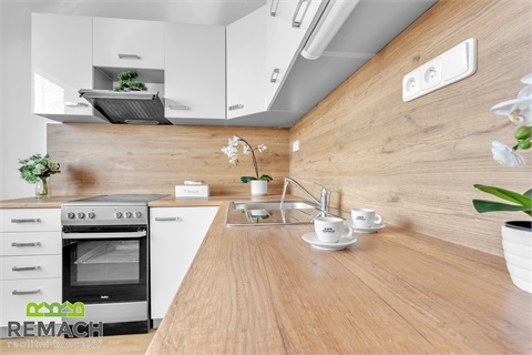 Pronájem bytu 1+1, 33 m² - 0