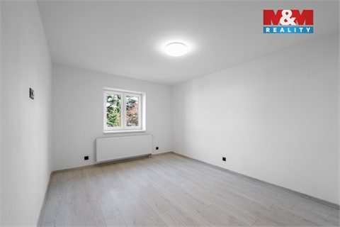 Prodej rodinného domu, 89 m² - 12