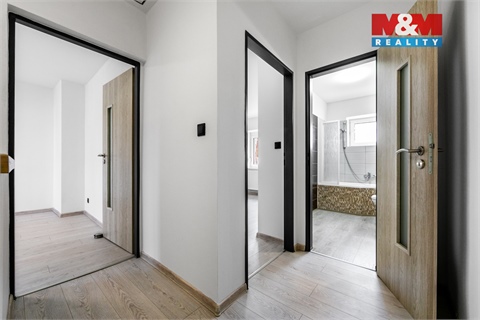 Prodej rodinného domu, 89 m² - 10