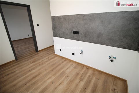 Prodej bytu 2+1, 55 m² - 4