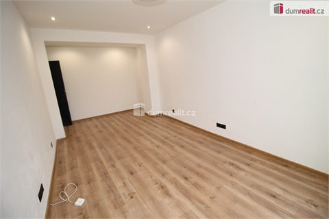 Prodej bytu 2+1, 55 m² - 2