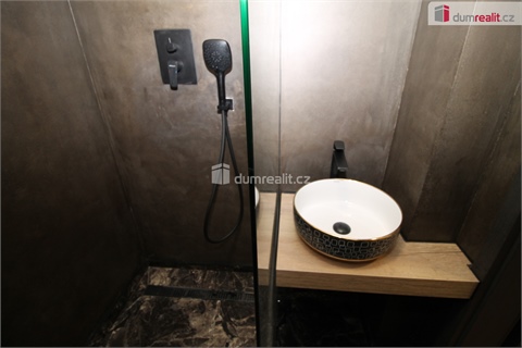 Prodej bytu 2+1, 55 m² 12