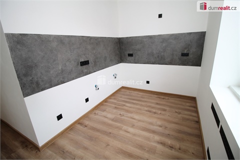 Prodej bytu 2+1, 55 m² 6