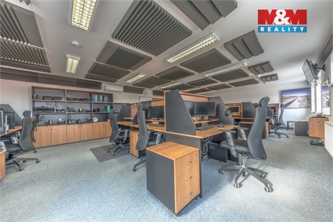 Pronájem kanceláře, 192 m² - 12