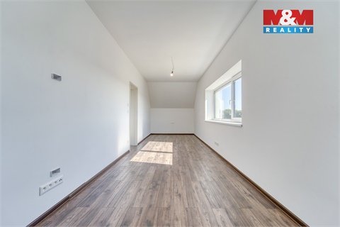 Prodej rodinného domu, 168 m² - 18