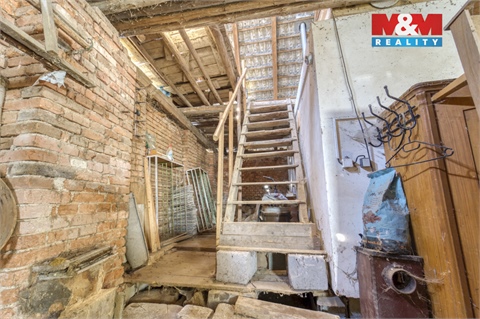 Prodej rodinného domu, 142 m² - 14