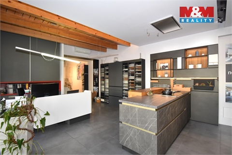 Pronájem kanceláře, 234 m² - 0