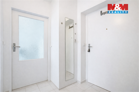 Pronájem bytu 2kk, 38 m² 12