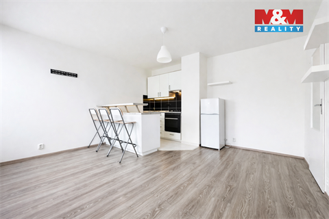 Pronájem bytu 2kk, 38 m² 2