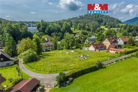 Prodej stavebního pozemku, 2 078 m² 0