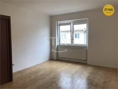 Pronájem bytu 1+1, 57 m² - 6