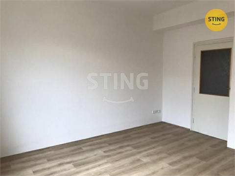 Pronájem bytu 1+1, 57 m² - 4