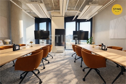 Pronájem kanceláře, 4 400 m² 2