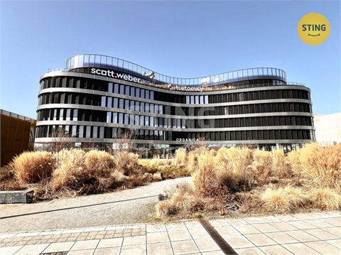 Pronájem kanceláře, 4 400 m² 0