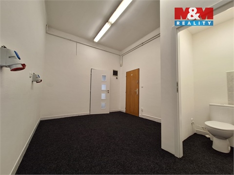 Pronájem kanceláře, 36 m² 6