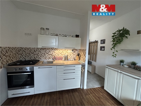 Pronájem bytu 1+1, 35 m² 0