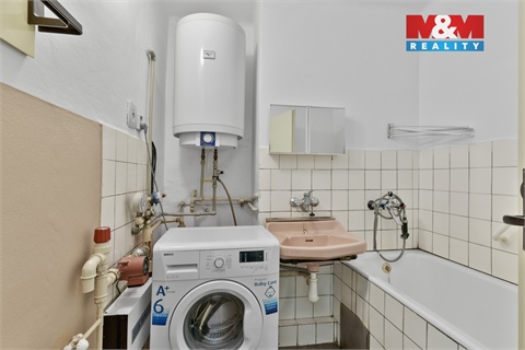 Prodej bytu 2+1, 64 m² 12