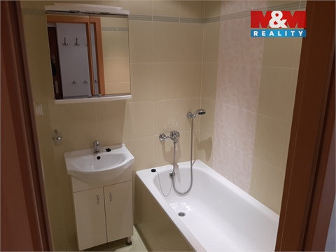 Pronájem bytu 1+1, 27 m² - 2