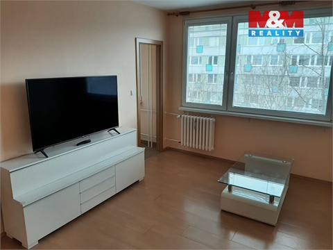 Pronájem bytu 1+1, 27 m² 2